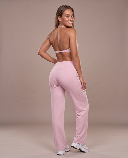 Conjunto Sujetador Halter y Pantalon Ancho color Pink, vista de espalda
