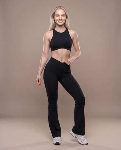 Conjunto Sujetador Espalda Abierta y Pantalon Acampanado color Black, vista frontal